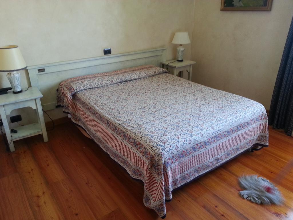 Hotel Borgonuovo Marene Esterno foto