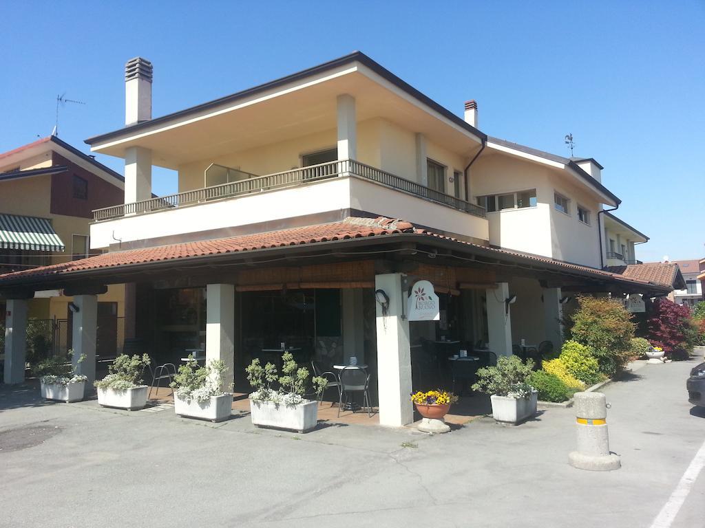 Hotel Borgonuovo Marene Esterno foto